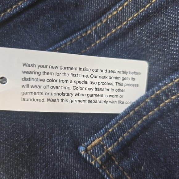 St John’s Bay Straight Leg Dark Wash Jeans NWT Size 10 Classic Mid Rise - Picture 6 of 12